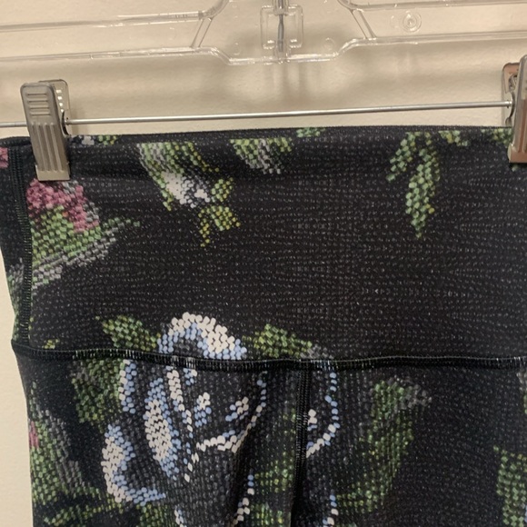 Lululemon high times 7/8 legging - Picture 6 of 13